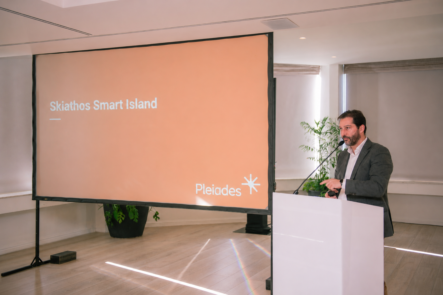 Skiathos x Huawei